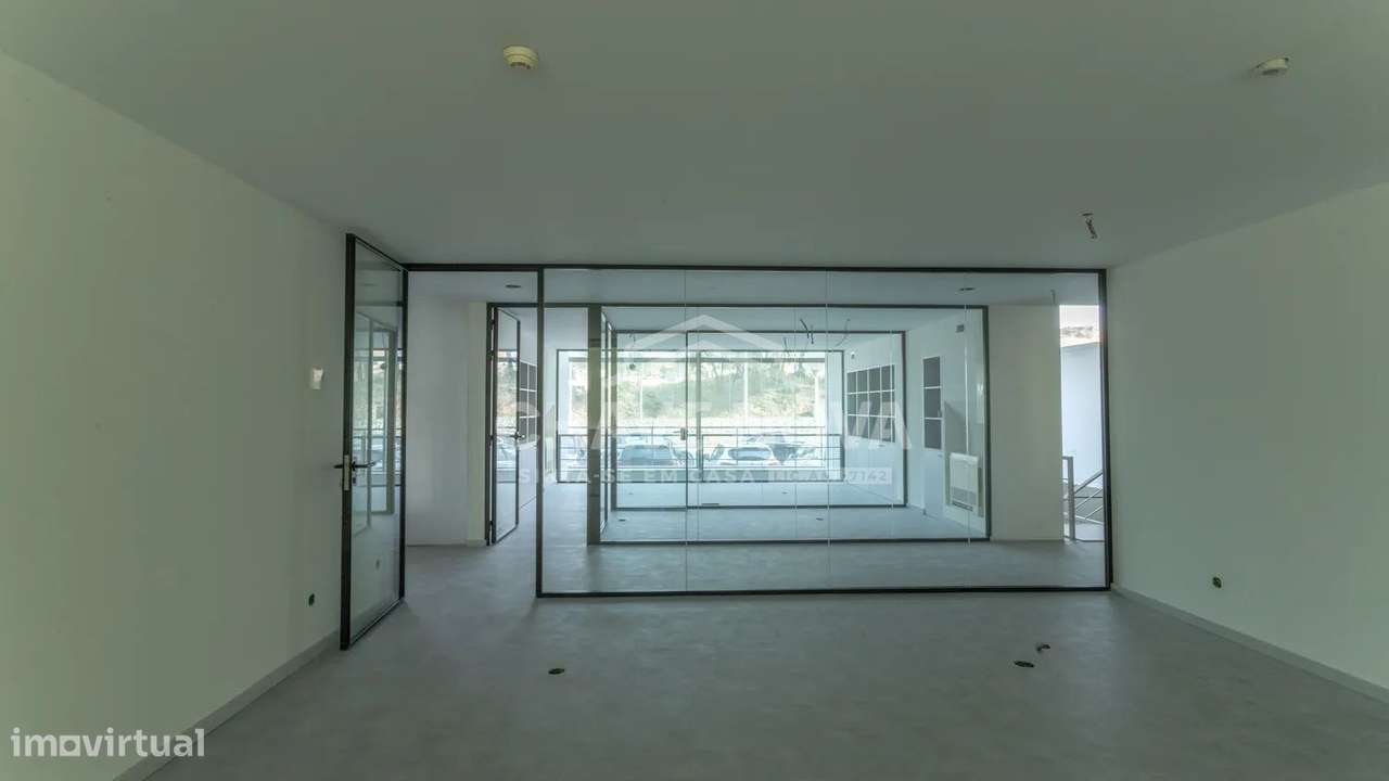 Prédio de Escritórios situado na Maia - Grande imagem: 5/18