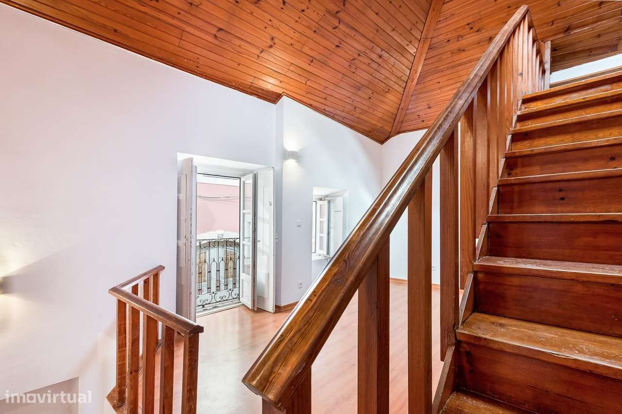 Moradia T2 + 2 com vista, Bairro Alto, Lisboa - Grande imagem: 5/25