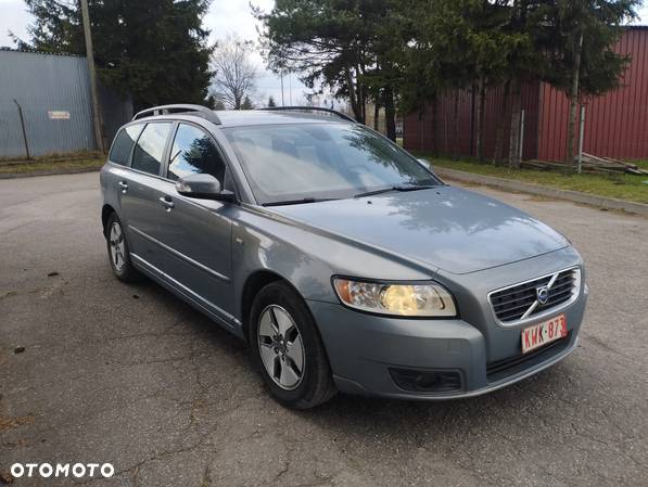 Volvo V50 1.6D DPF DRIVe Momentum - 3