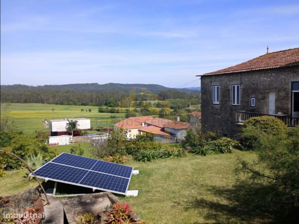 Moradia Rústica em Pedra T4 com Terreno - Póvoa de Varzim - Grande imagem: 3/50
