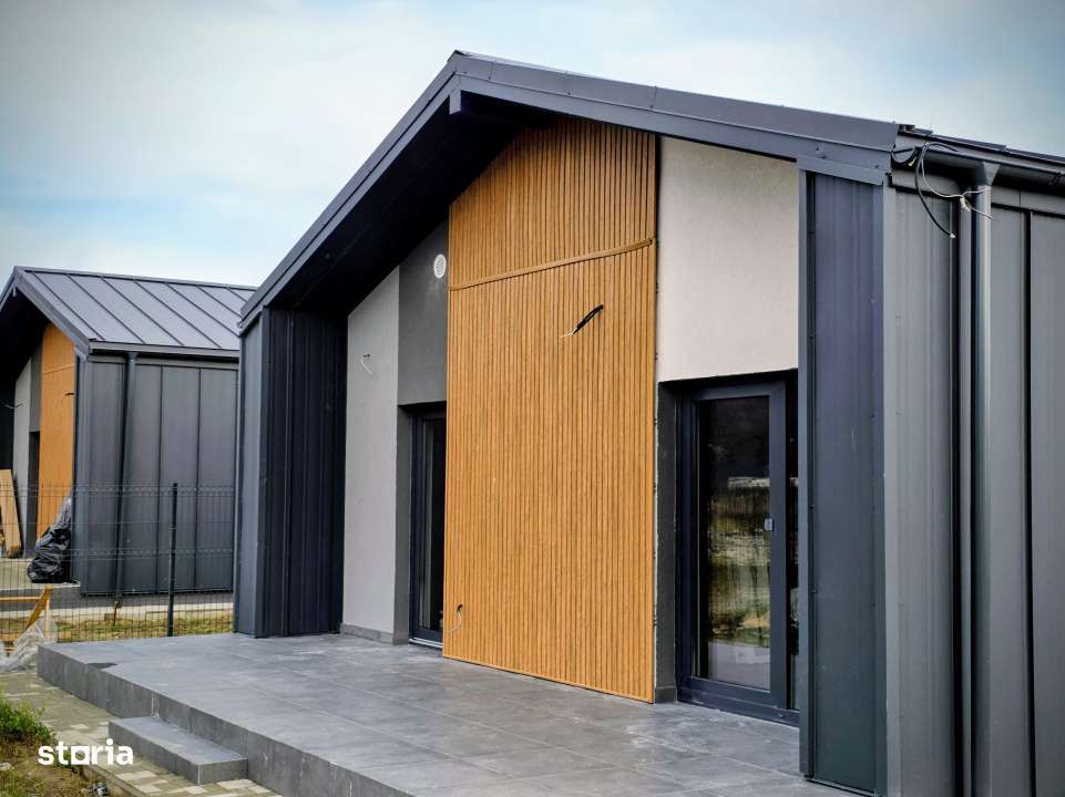 Casa individuala cu patru camere pe parter, Zarnesti-0