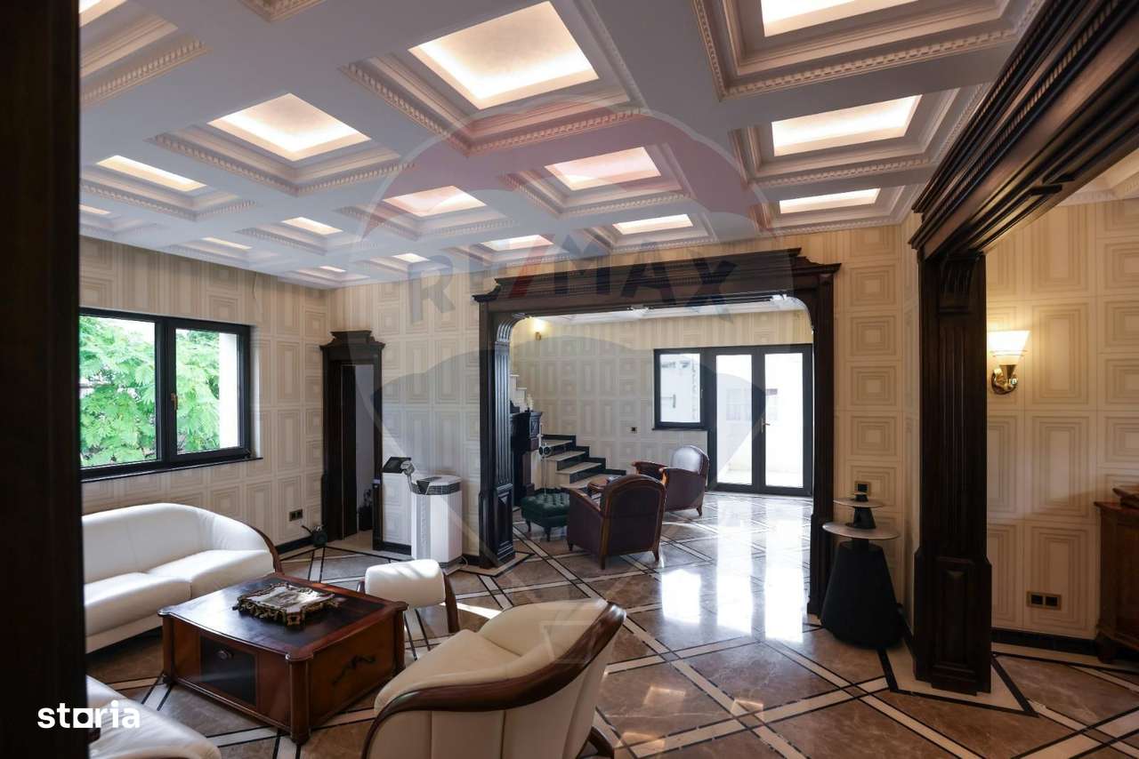 De inchiriat Apartament duplex 5 camere Parcul Carol + curte 60 mp - Imagine principală: 5/8