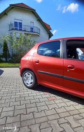 Peugeot 206 - 6