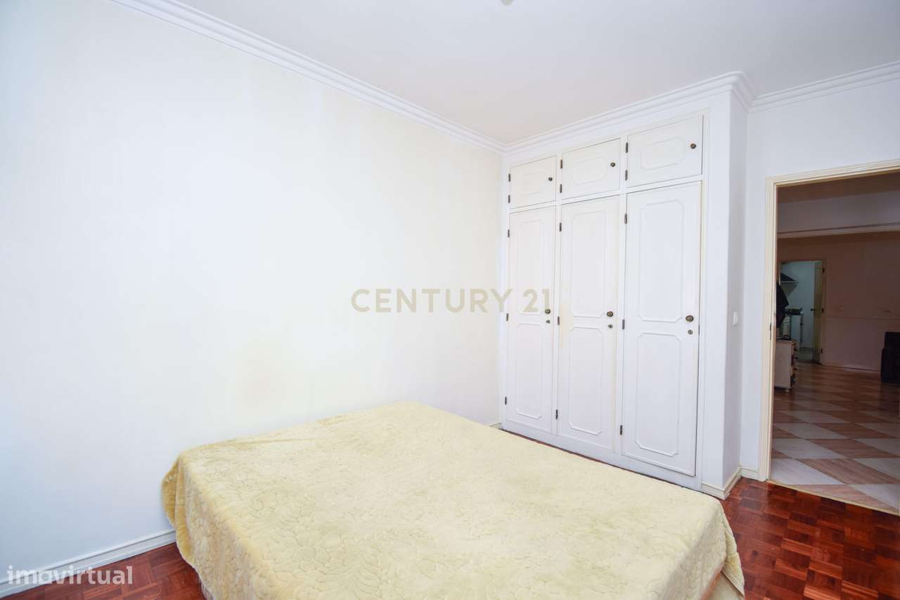 Exclusivo apartamento T2 com terraço na Quinta do Barão – Carcavelos-15