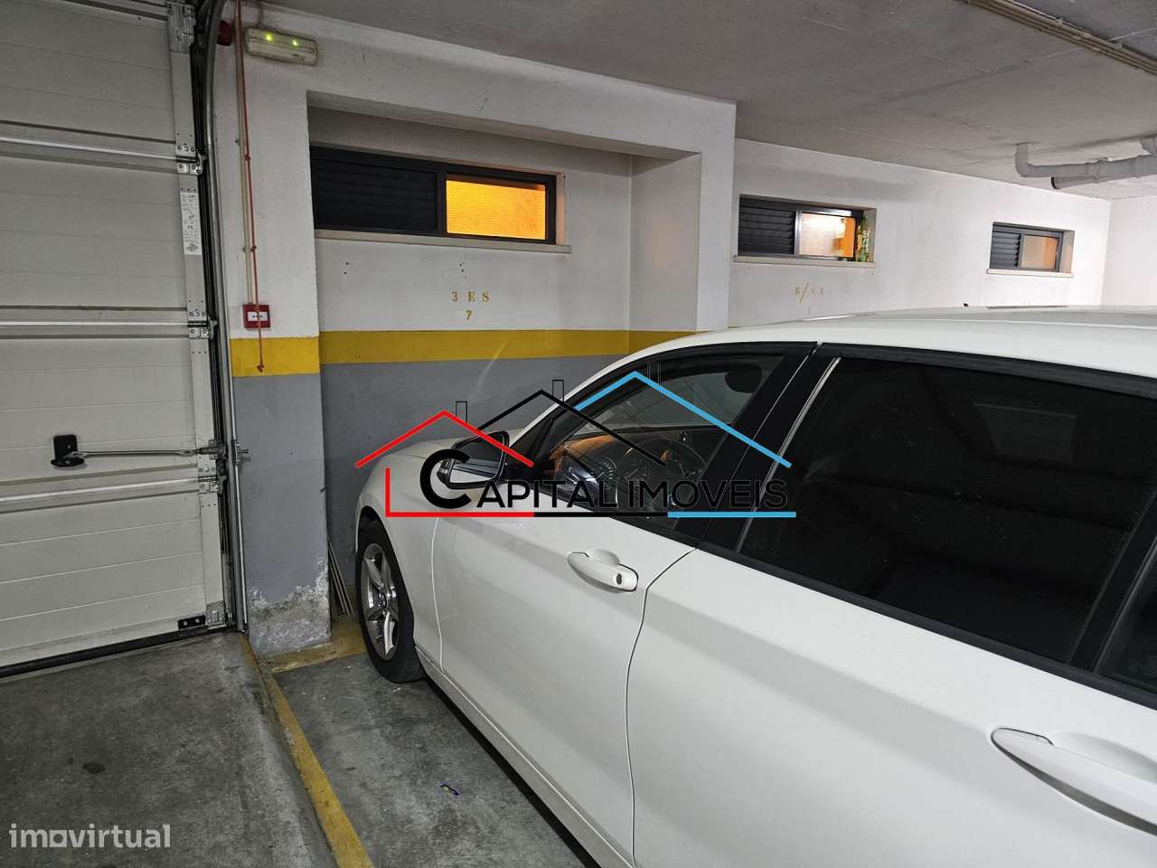 Apartamento T3 com suíte, varandas, garagem e arrecadação-44