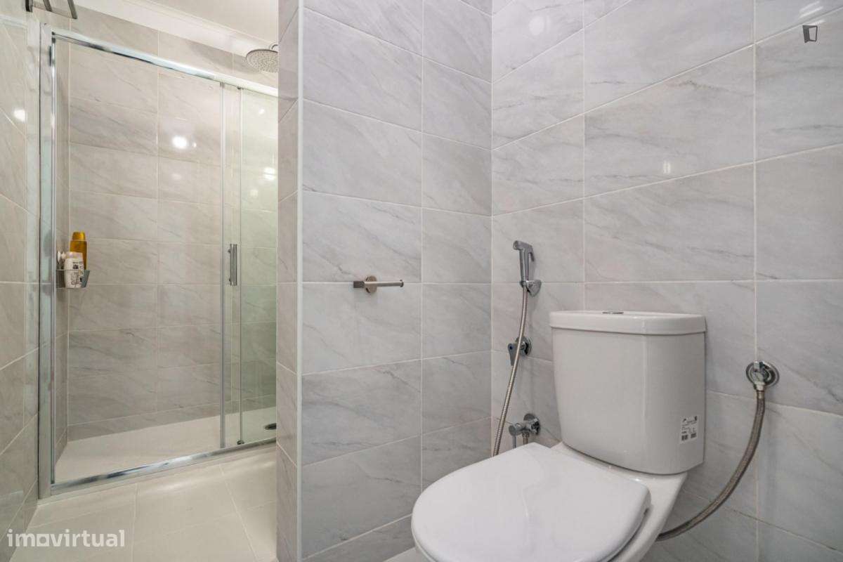 Apartamento com 2 quartos - localizado em Ajuda Lisbon - Grande imagem: 2/25