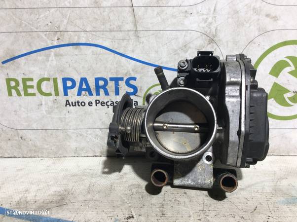 Corpo de borboleta Audi A4 1.6i Ref. 058133063 - 1