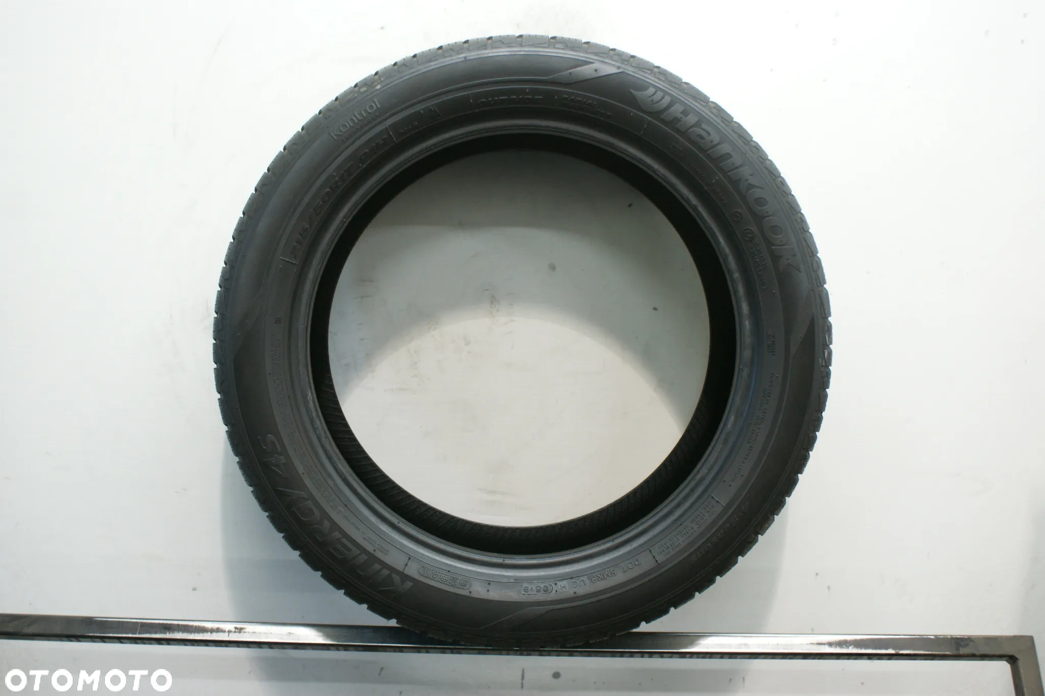 całoroczne 215/50R17 HANKOOK KINERGY 4S , 6mm - 3