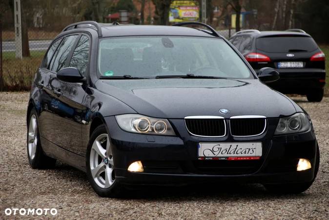 BMW Seria 3 320d - 3