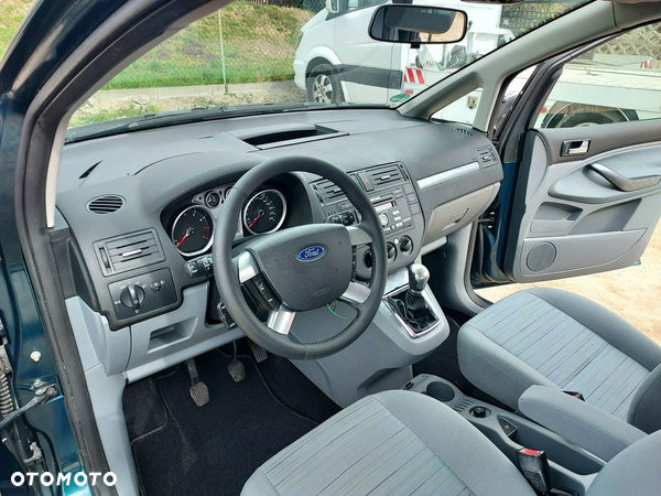 Ford Focus C-Max - 8