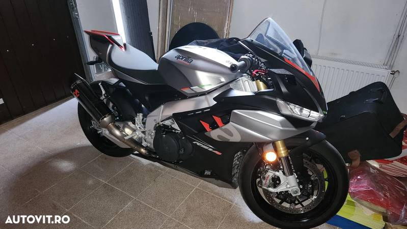 Aprilia RSV 4 - 5