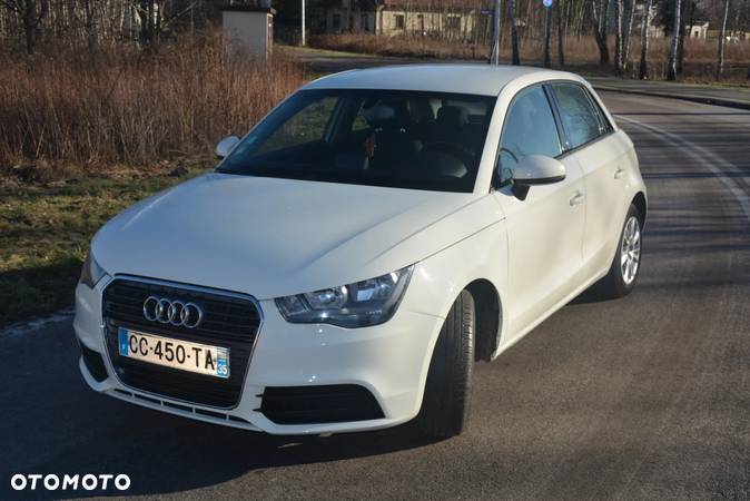 Audi A1 1.6 TDI Sportback Attraction - 3