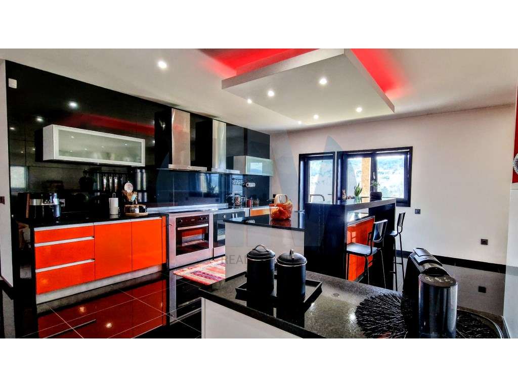 Moradia T5 sobre o Rio Tâmega - Amarante (Fridão)-13