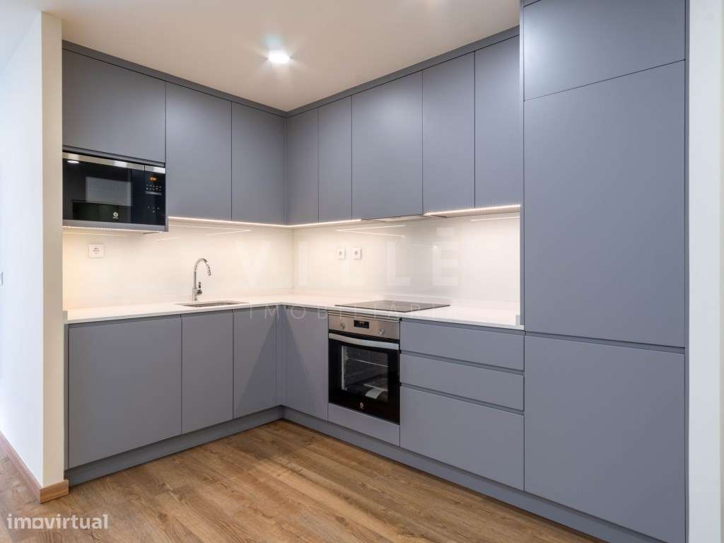 Apartamento T2 implex no Porto-13