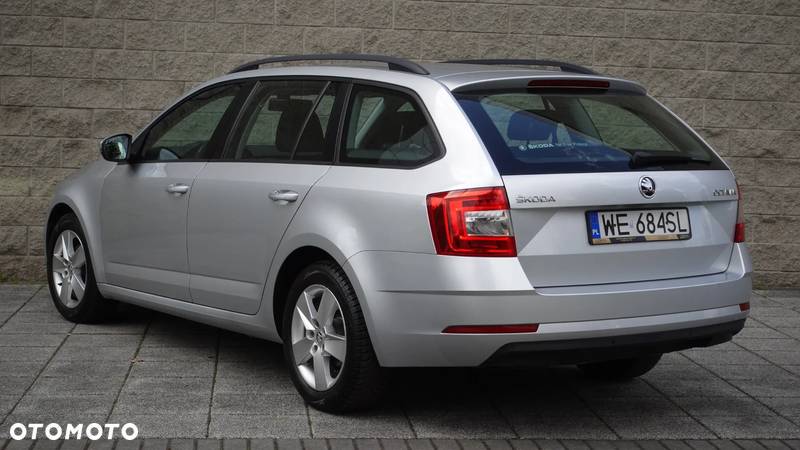 Skoda Octavia 1.6 TDI Ambition - 9