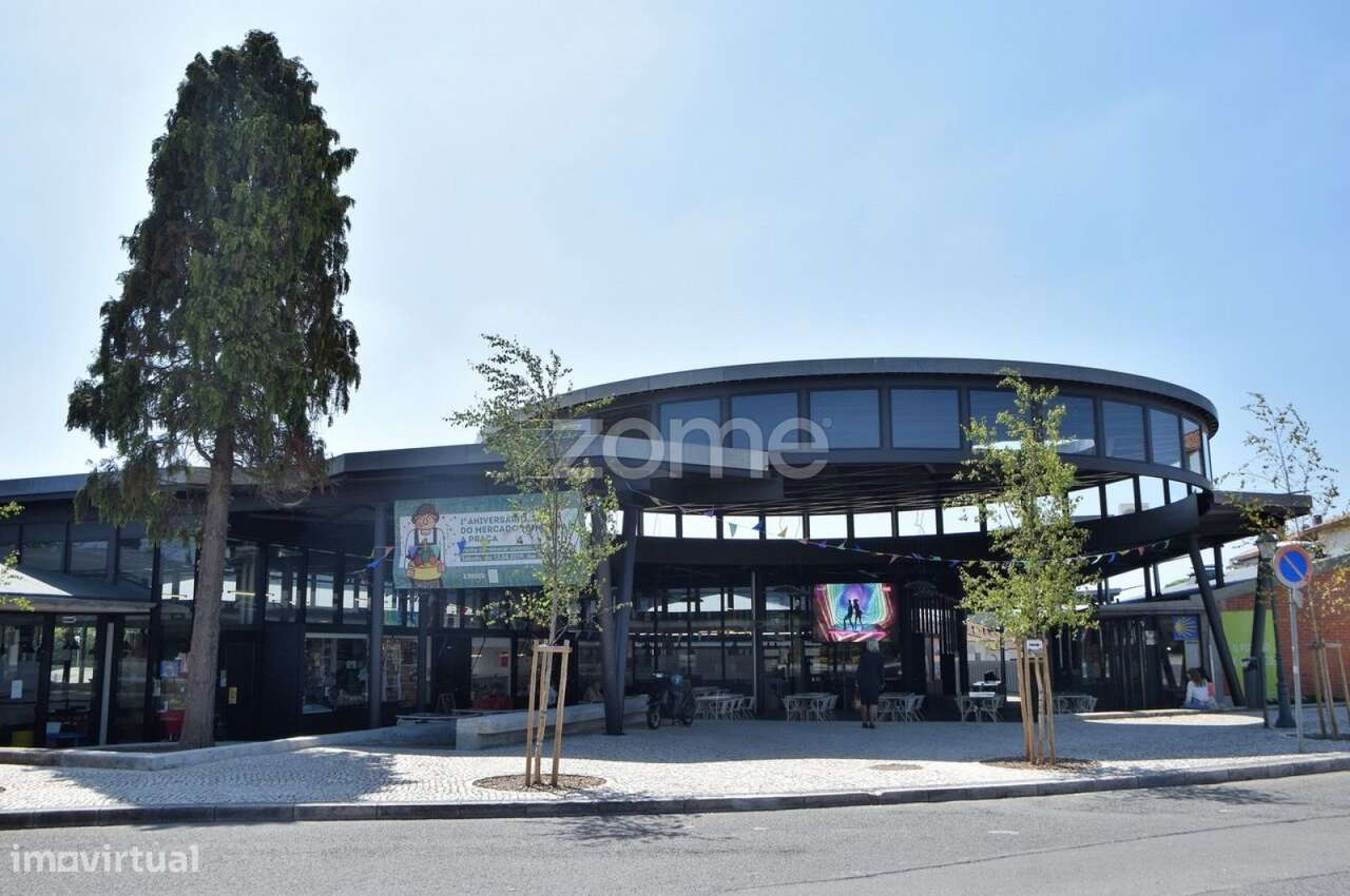Loja com 91 m² no Centro Grossista de Albergaria-14