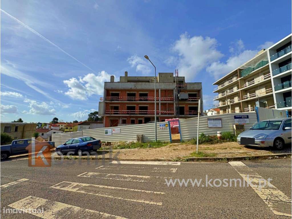 POETAS' GARDEN - PARADELA - LOURES - LISBOA - NOVOS EM CONSTRUÇÃO T1+1-40