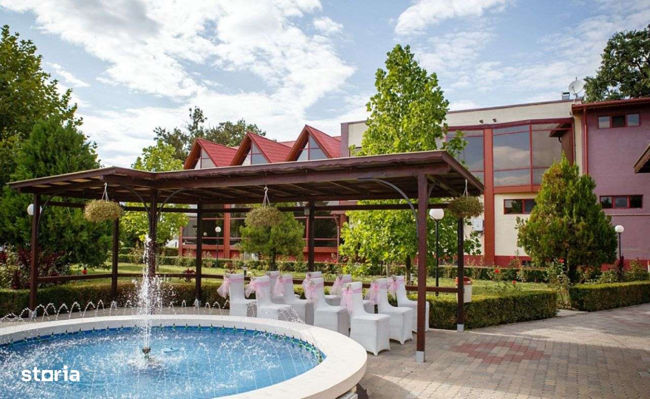Complex Turistic | Cazare, Salon Evenimente, Terenuri Sport - Imagine principală: 5/16