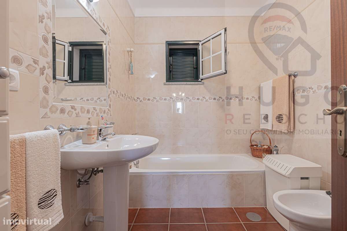 Quinta com 1,425 ha em Redondo-41