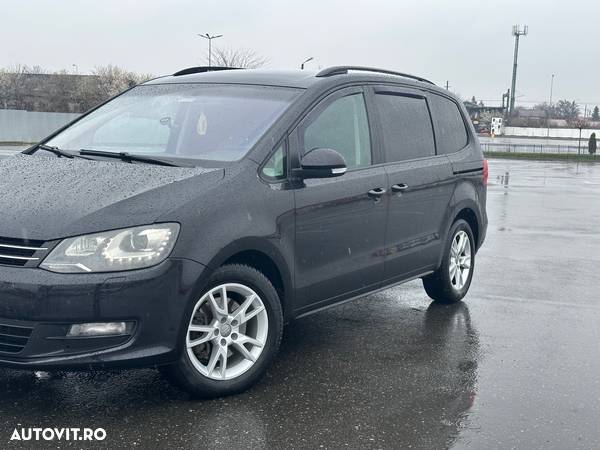 Volkswagen Sharan 2.0 TDI DSG BlueMotion Technology Comfortline - 19