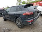 Porsche Cayenne Standard - 5