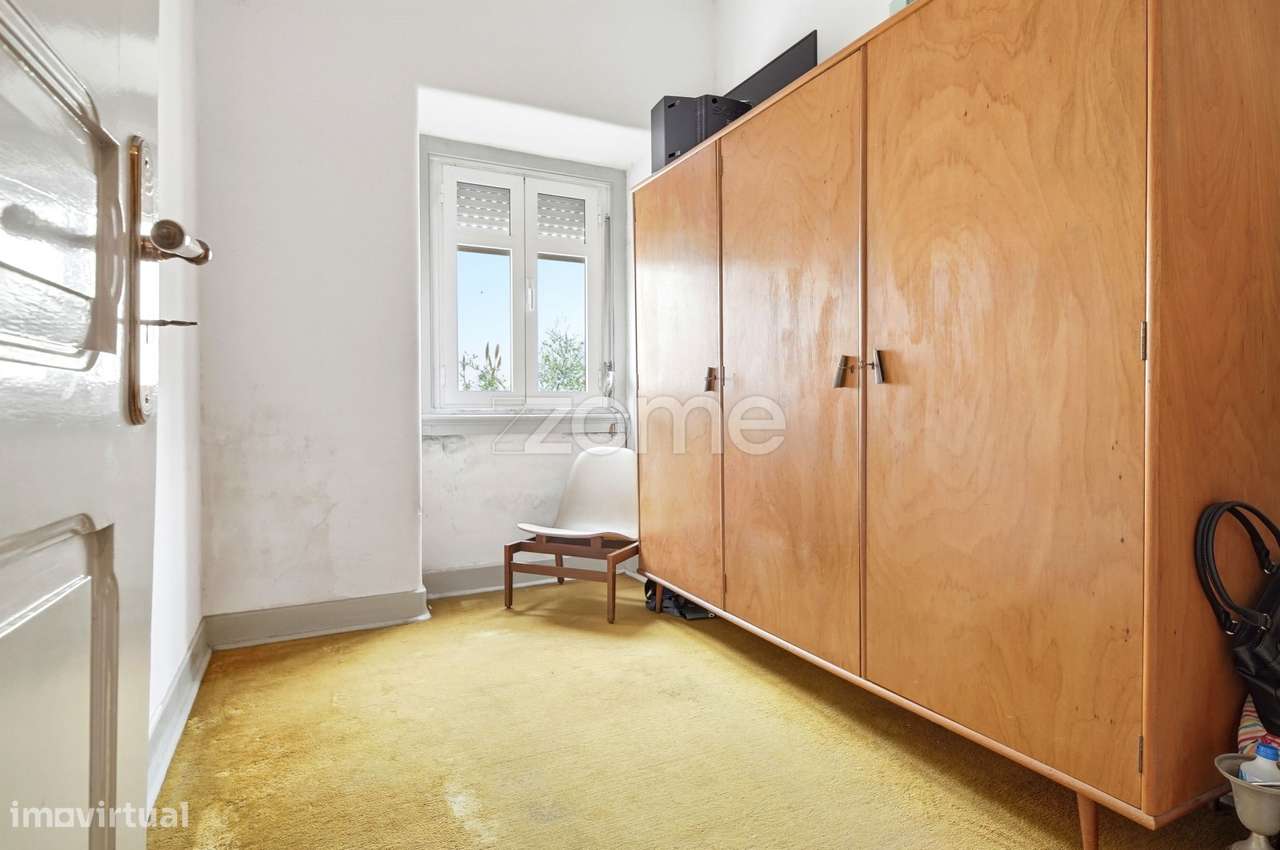 Apartamento T3 com espaço exterior na Ajuda - Grande imagem: 5/18