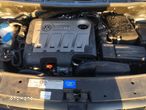 Volkswagen Touran 1.6 TDI DPF Comfortline - 32