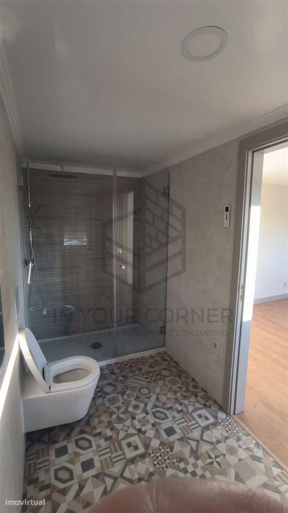 Apartamento T4 DUPLEX Venda em São Vicente,Lisboa-16