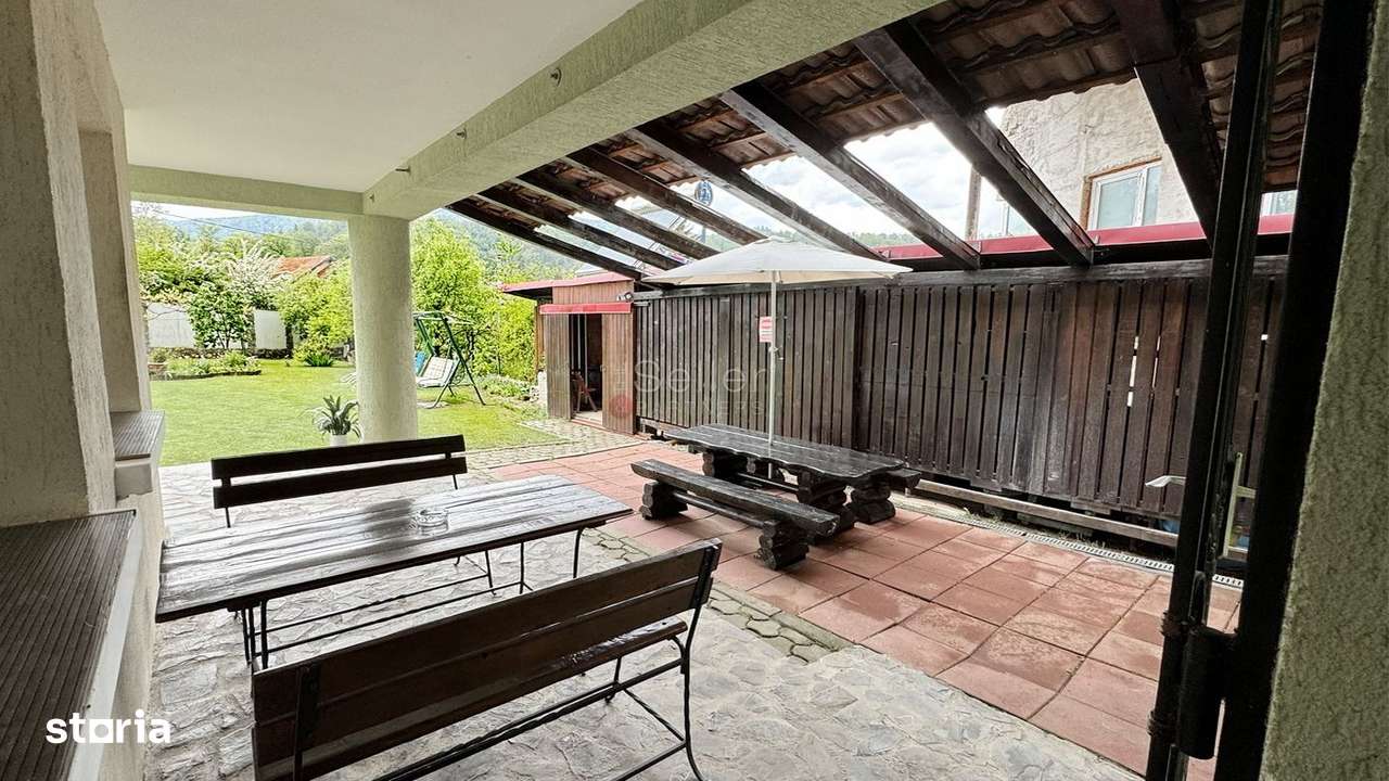 Casa De Vanzare Langa Padure - Imagine principală: 4/20