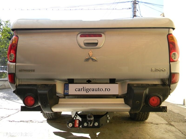 Carlige auto de remorcare Mitsubishi L-200 - 1