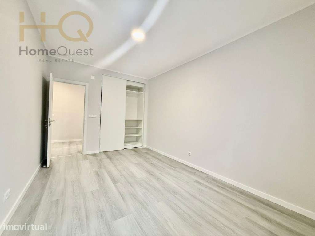 Apartamento T2 remodelado no centro de Oeiras-6
