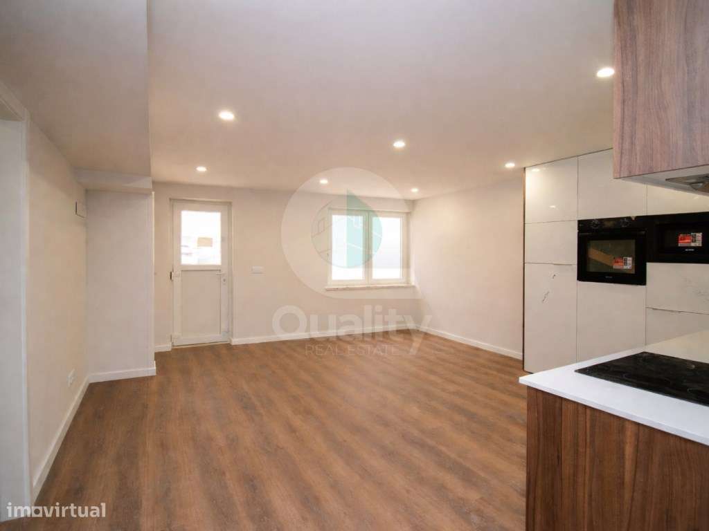 T3 remodelado no centro do Barreiro-7