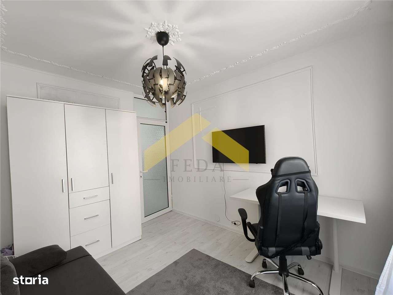 Apartament de vanzare Micalaca, zona Miorita-14