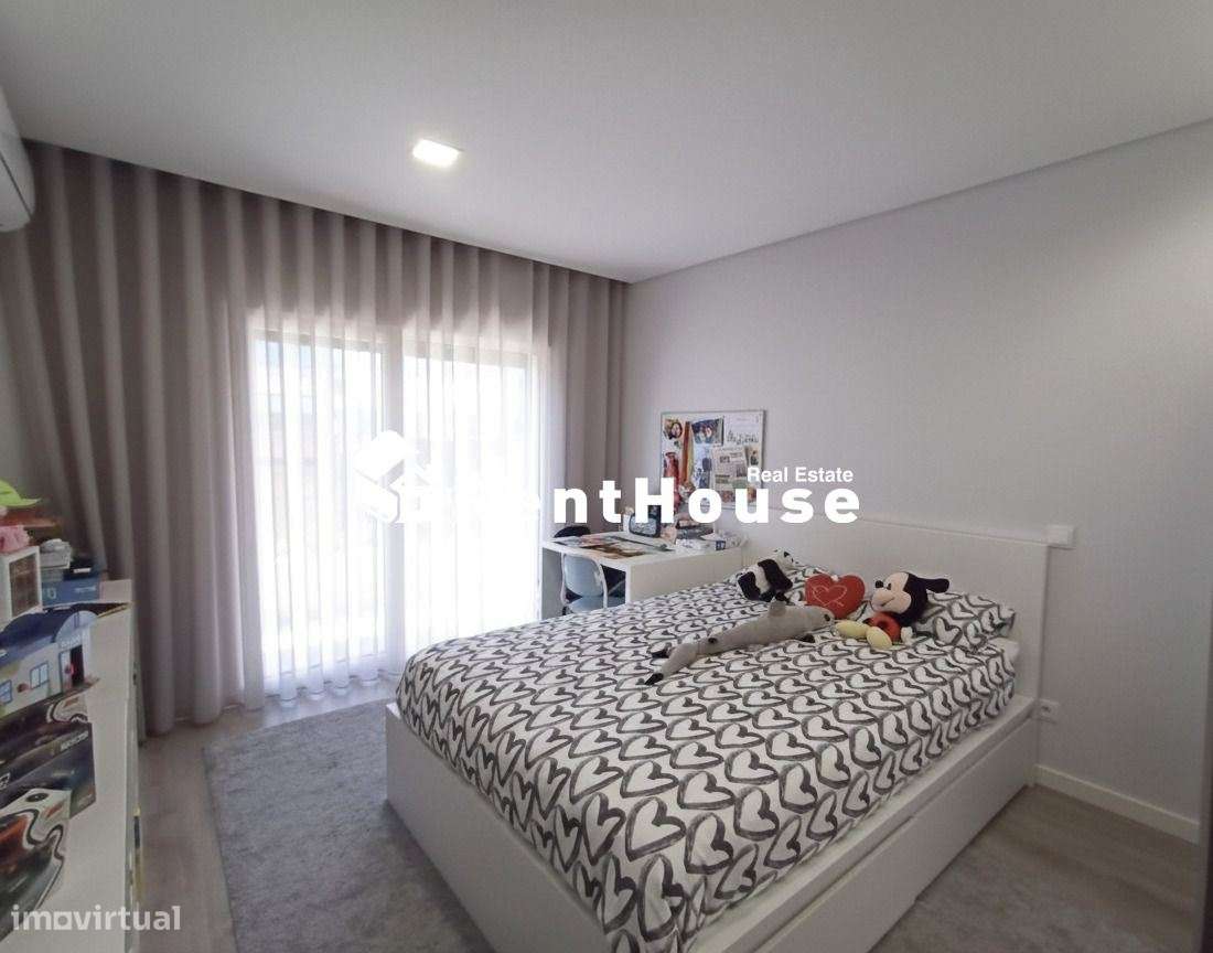 T4+1 Duplex com garagem dupla Quinta da Borloteira-5