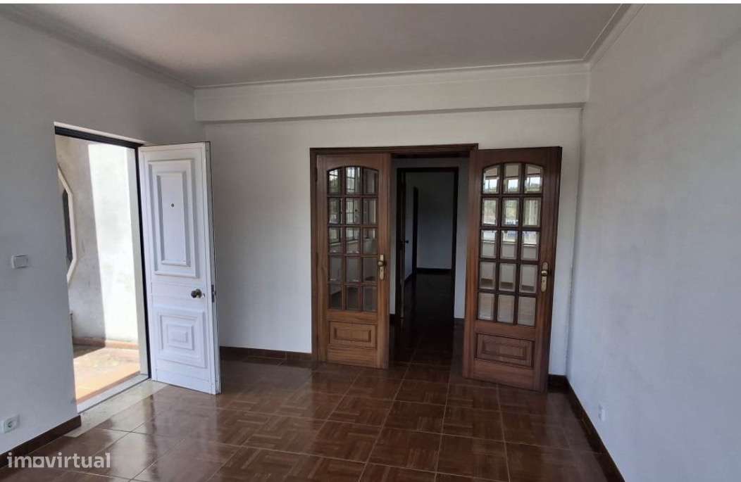 Imóvel de banco : escritura ao abrigo do simplex-17