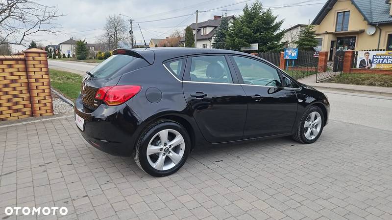 Opel Astra 1.7 CDTI DPF Active - 5