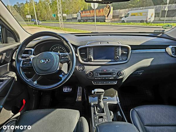 Kia Sorento 2.0 CRDI GT Line - 9