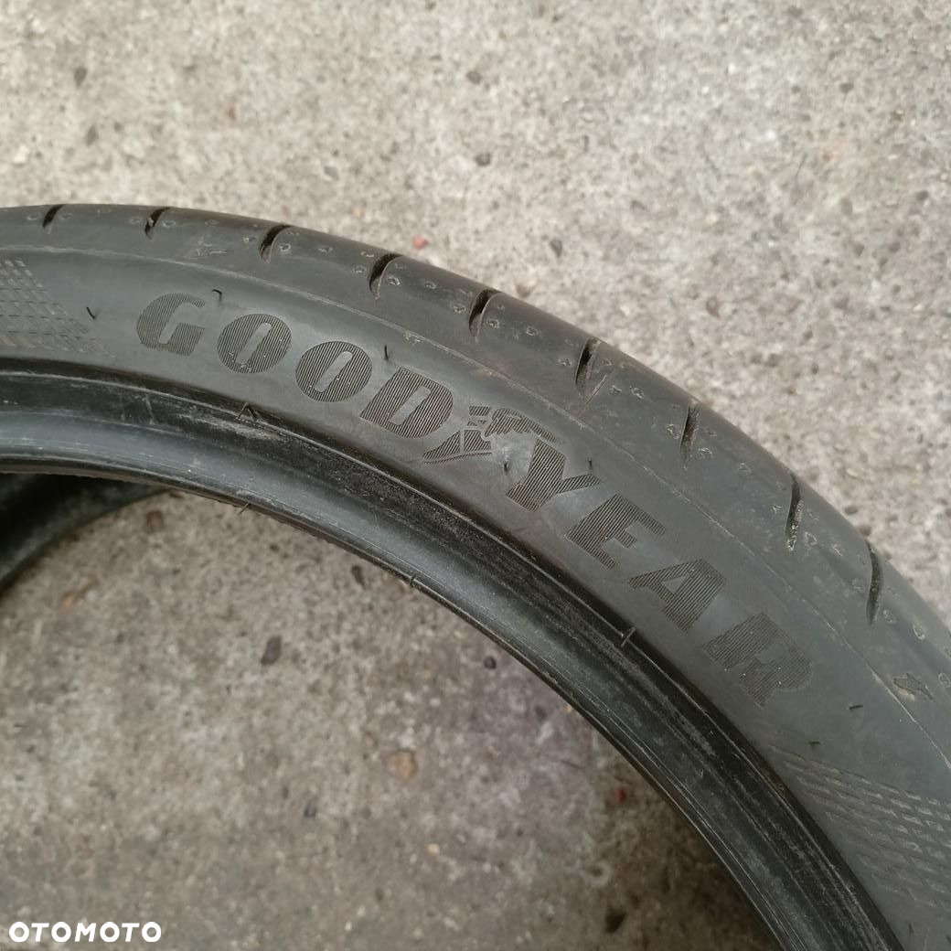 Opona 255/35/20 Goodyear F1 Asymmetric 5 (F681) - 2