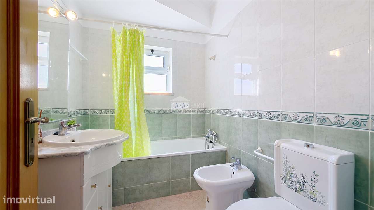 Apartamento T2 Venda em Quarteira,Loulé-27