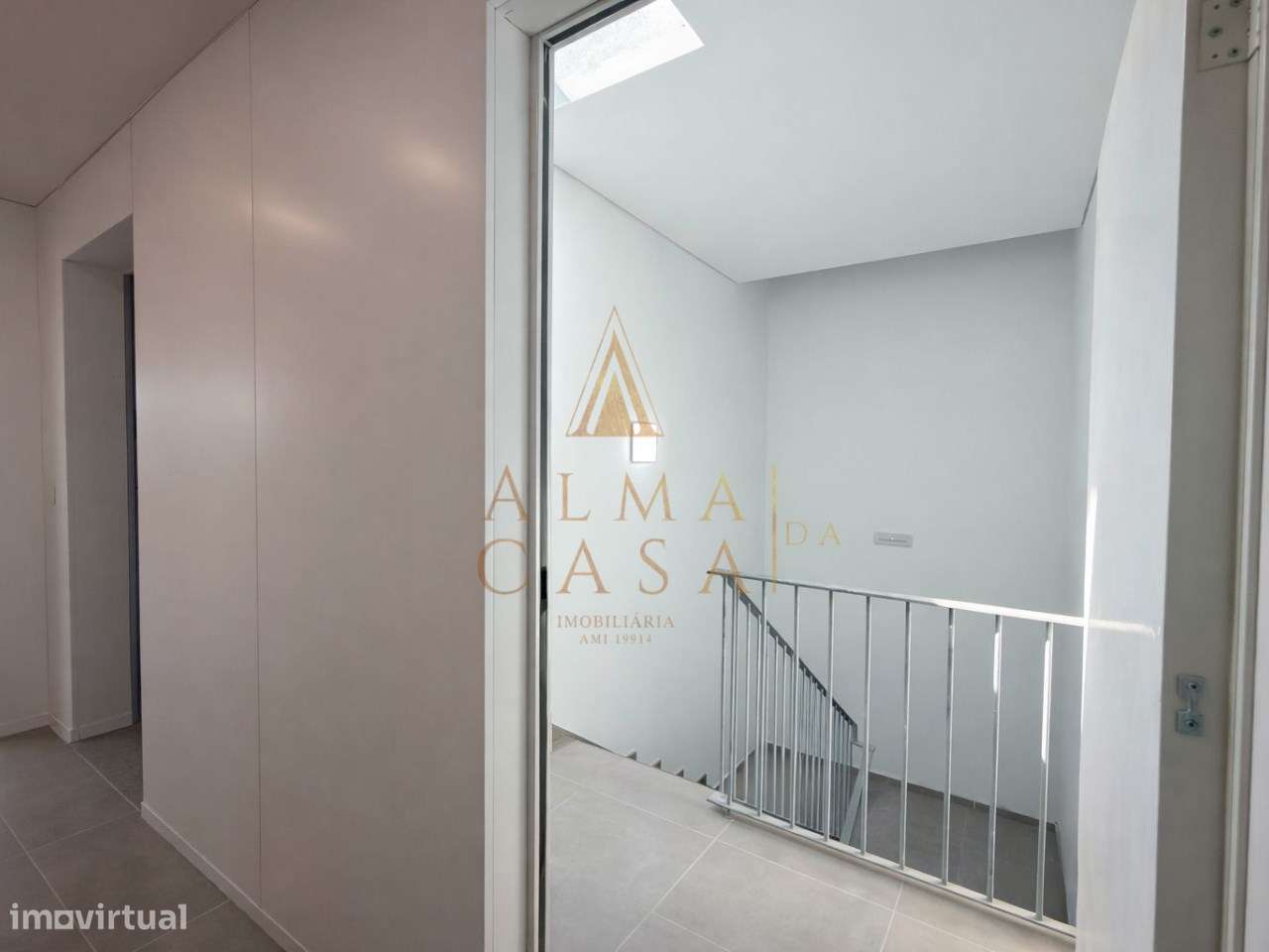 Apartamento T2 Novo | Varanda |Pronto Habitar | Rio Tinto-12