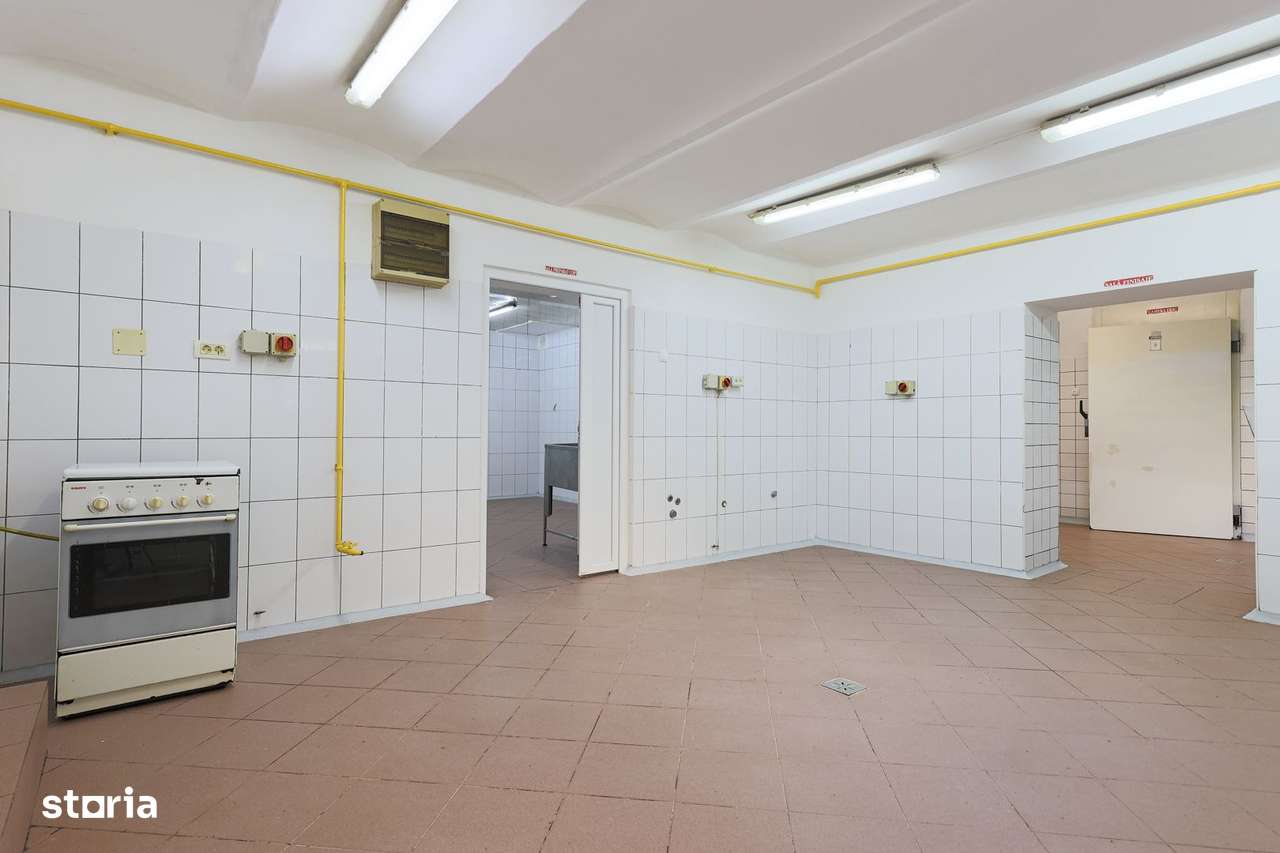 Spațiu ideal pentru birouri sau clinici - Imagine principală: 5/10