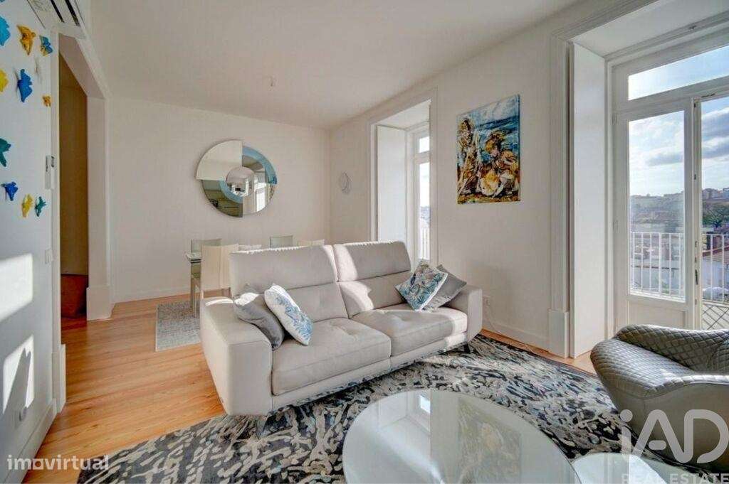 Apartamento T2 em Santa Maria Maior de 111,00 m2 - Grande imagem: 5/25