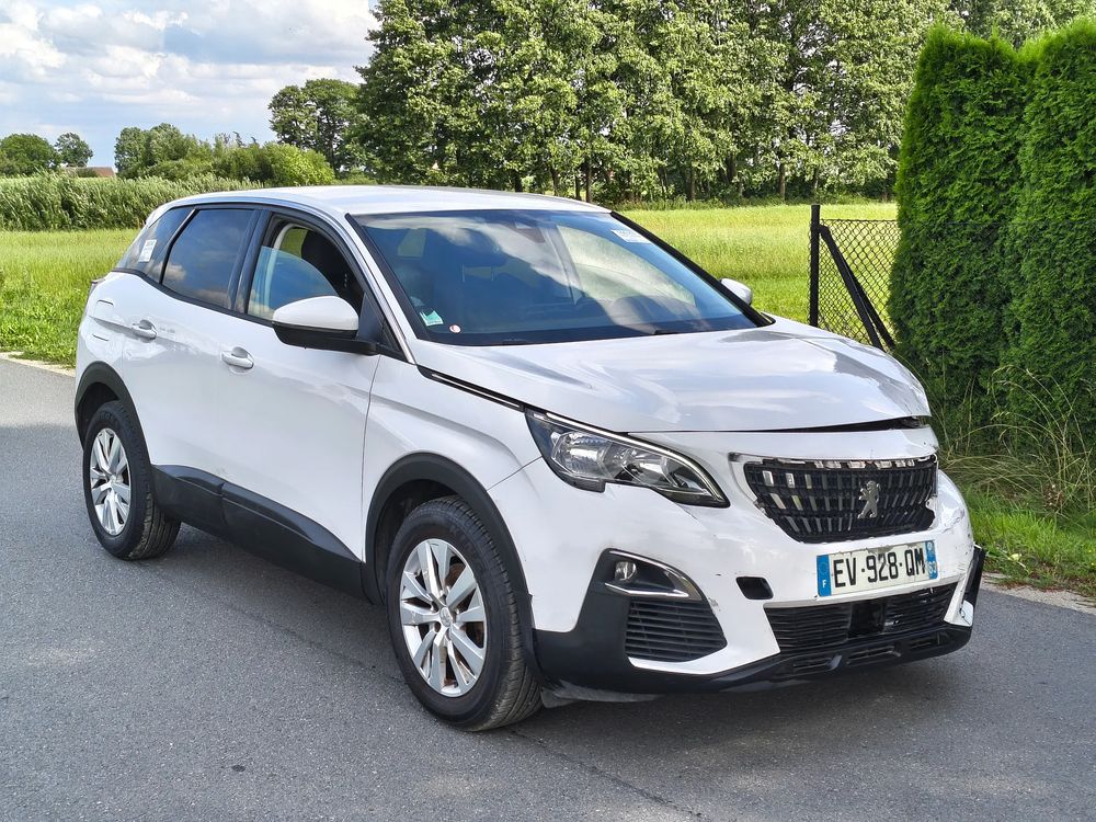 Peugeot 3008 II (2016-2024) BlueHDi 130 Stop & Start Allure 2018