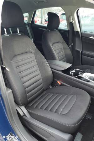 Ford Mondeo 1.5 EcoBoost Ambiente Plus - 28