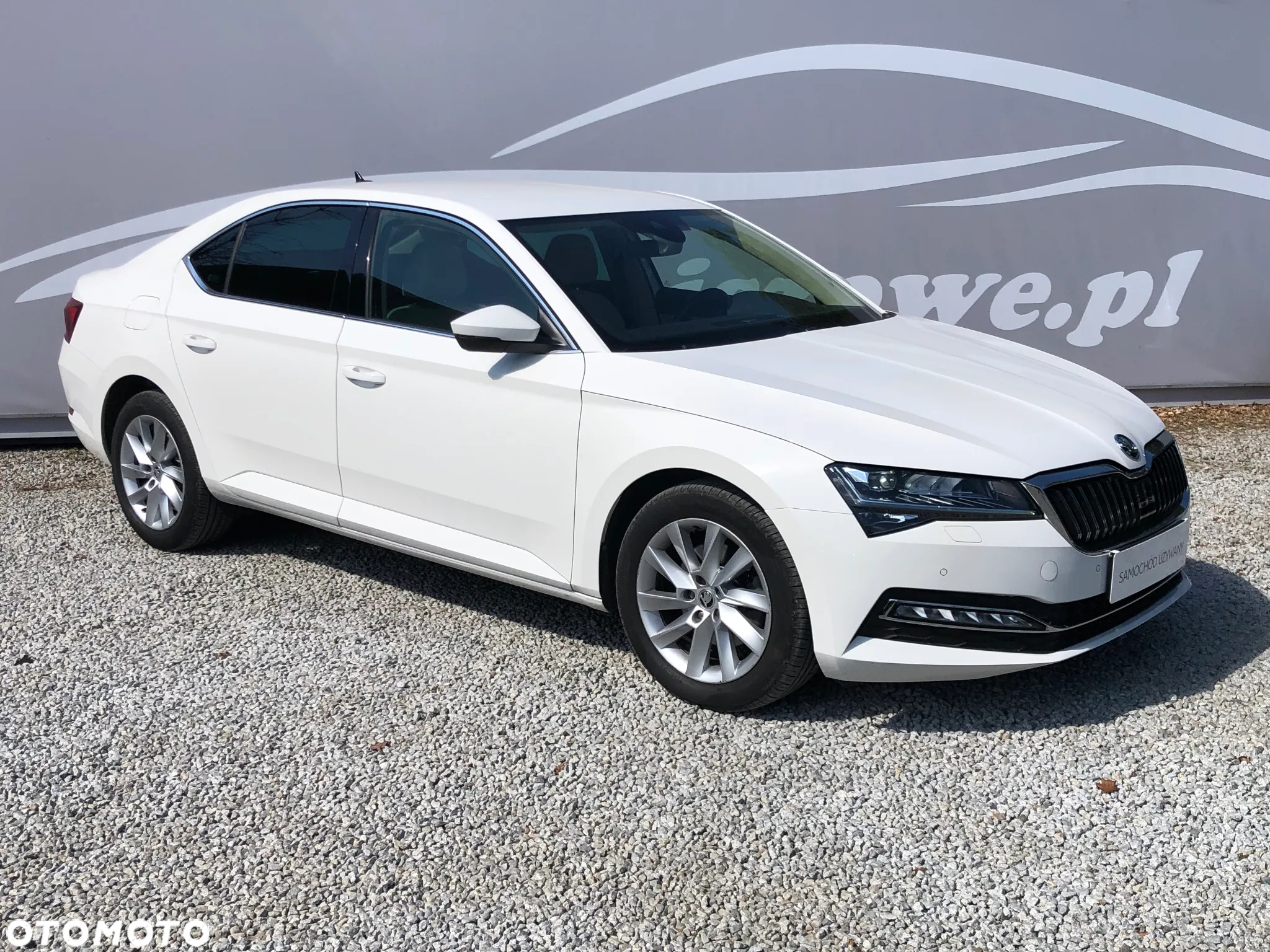 Skoda Superb 2.0 TDI SCR Style DSG - 8