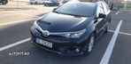 Toyota Auris 1.4 D-4D Luna - 1