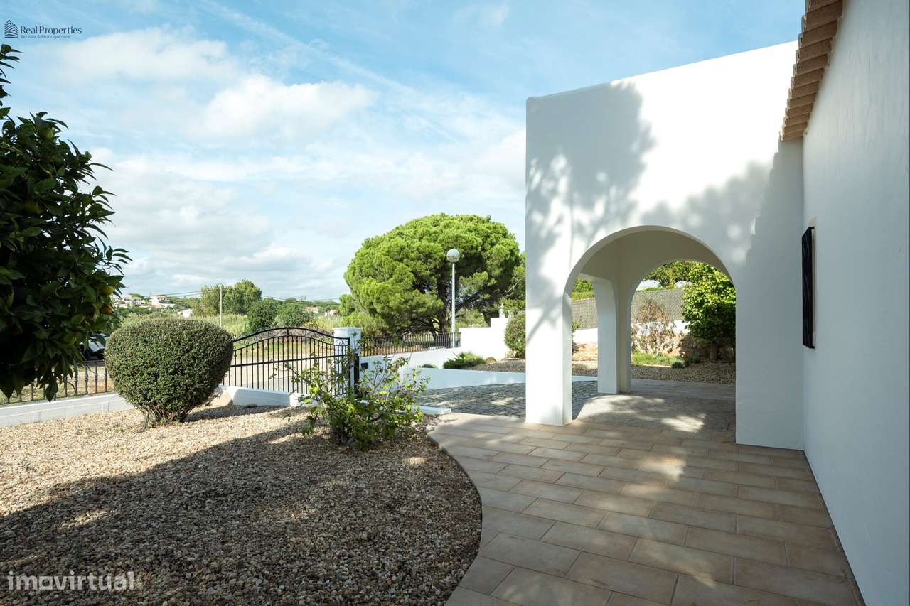 Moradia V3- Fonte Santa - Grande imagem: 3/43