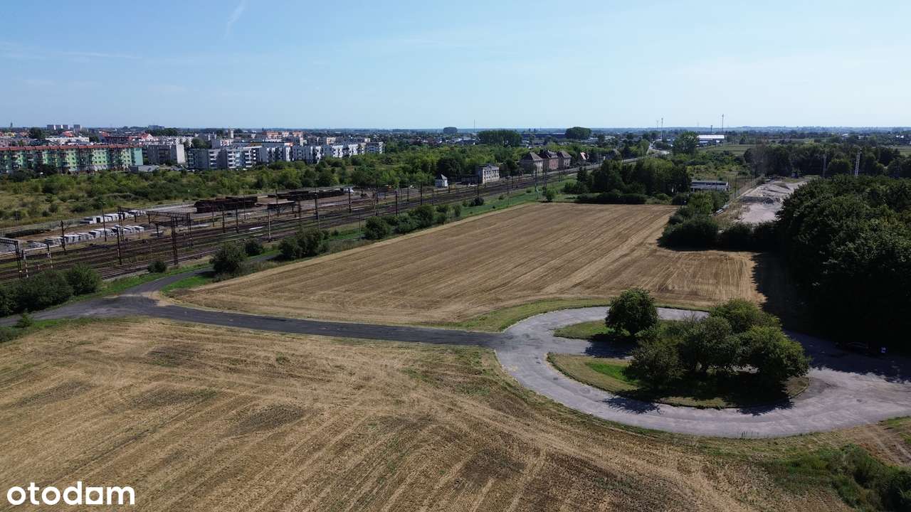 Działka inwestycyjna przy ulicy Deszczowej-4