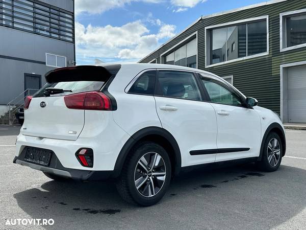 Kia Niro - 22