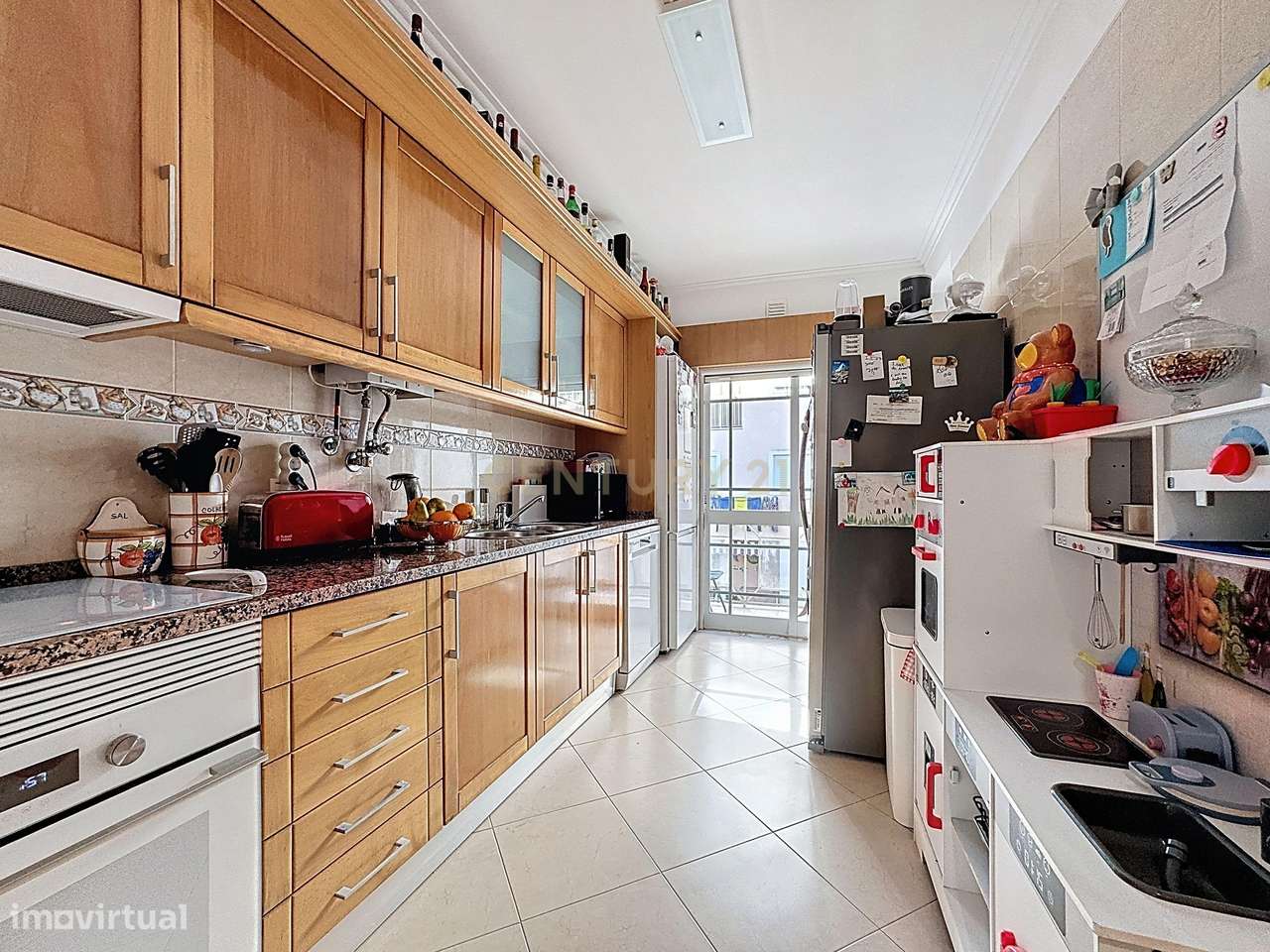 T2 Quinta do Conde, 1º andar com varandas - Grande imagem: 5/17